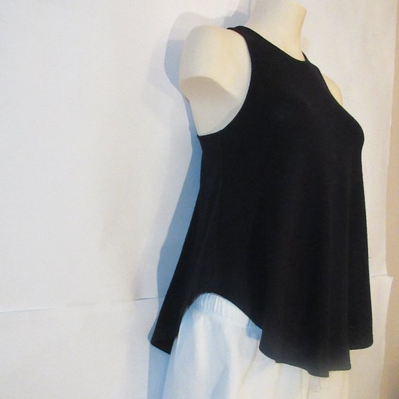 Aritzia Wilfred Free Women's  Black Top Sleeveless Small - Picture 3 of 7